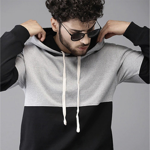 http://631760.leandytrade-hk.tech/products/men-black-grey-colourblocked-hooded-sweatshirt