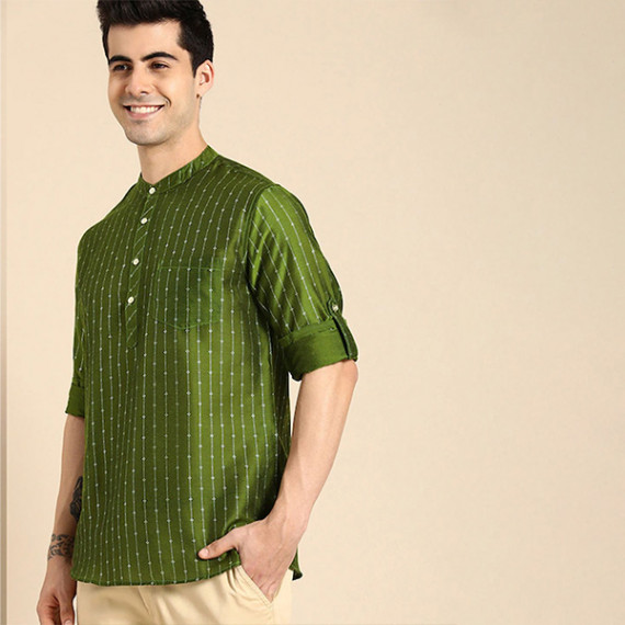 http://631760.leandytrade-hk.tech/products/men-olive-green-gold-toned-ethnic-motifs-woven-design-kurta