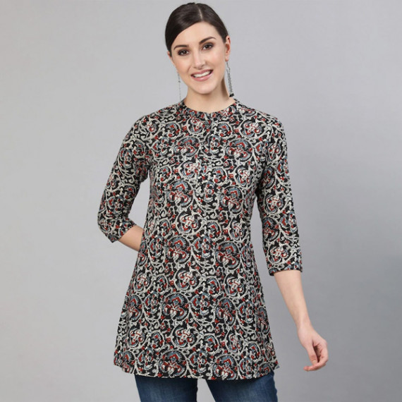 http://631760.leandytrade-hk.tech/products/women-black-maroon-abstract-printed-tunic