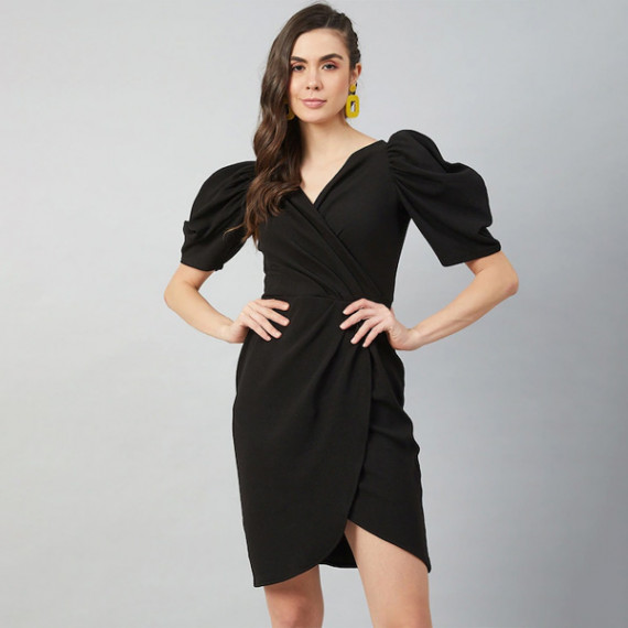 http://631760.leandytrade-hk.tech/products/black-tulip-wrap-dress-with-volume-sleeves