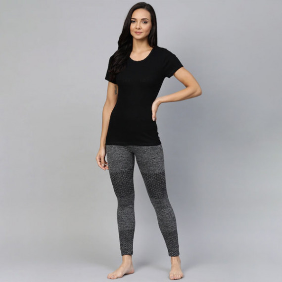 http://631760.leandytrade-hk.tech/products/women-pack-of-2-self-striped-thermal-tops