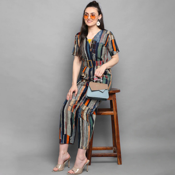 http://631760.leandytrade-hk.tech/products/blue-orange-foil-printed-basic-jumpsuit