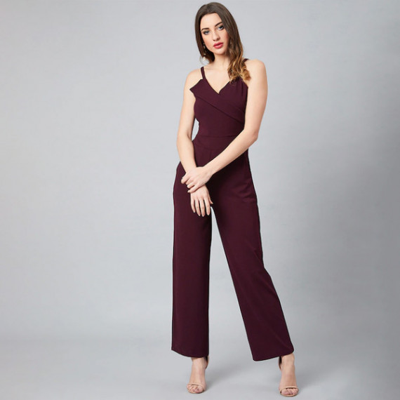 http://631760.leandytrade-hk.tech/products/women-burgundy-solid-basic-jumpsuit