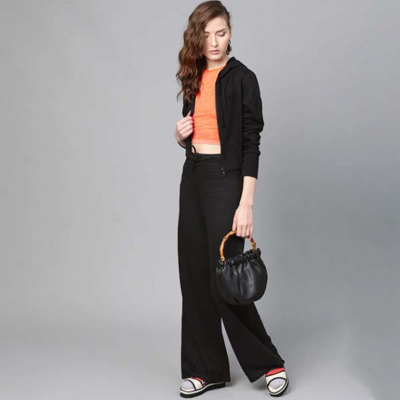 http://631760.leandytrade-hk.tech/products/women-black-regular-fit-solid-wide-leg-track-pants