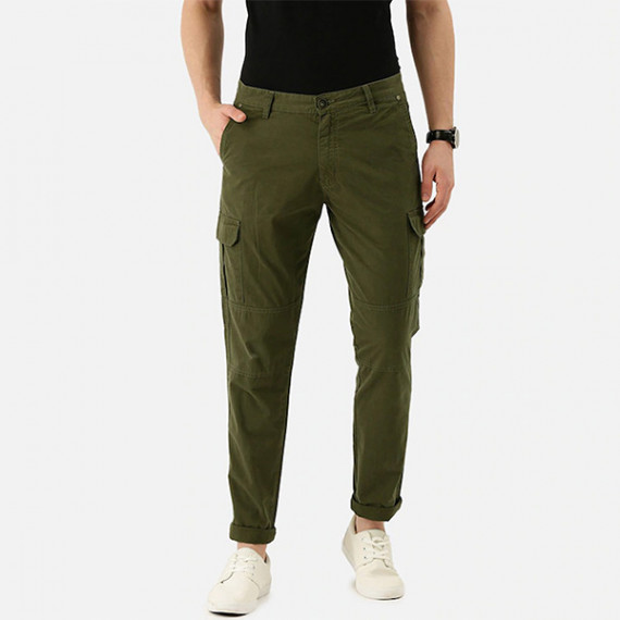 http://631760.leandytrade-hk.tech/products/men-olive-slim-fit-pure-cotton-cargos-trousers