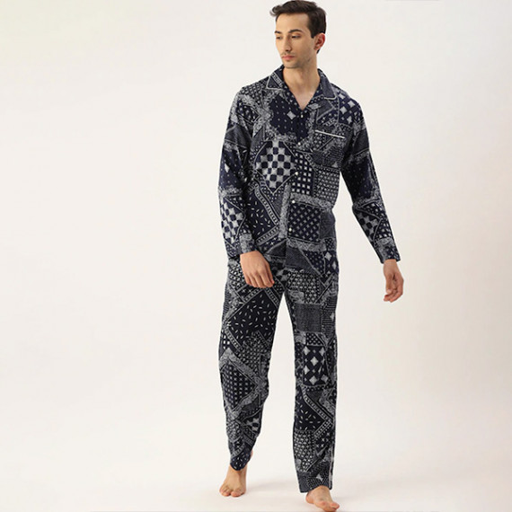 http://631760.leandytrade-hk.tech/products/men-navy-blue-white-printed-night-suit-1