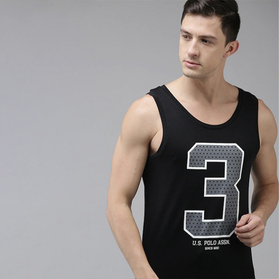 http://631760.leandytrade-hk.tech/products/men-black-grey-printed-gym-vest