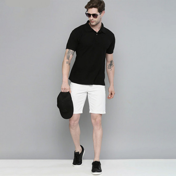 http://631760.leandytrade-hk.tech/products/men-white-slim-fit-chino-shorts