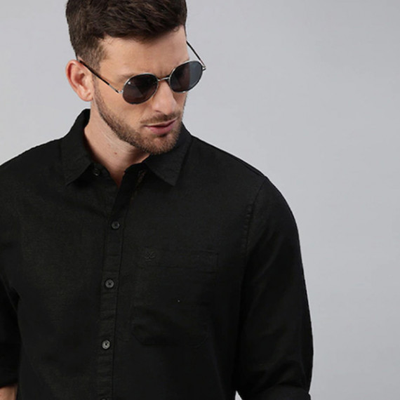 http://631760.leandytrade-hk.tech/products/men-black-slim-fit-cotton-casual-shirt