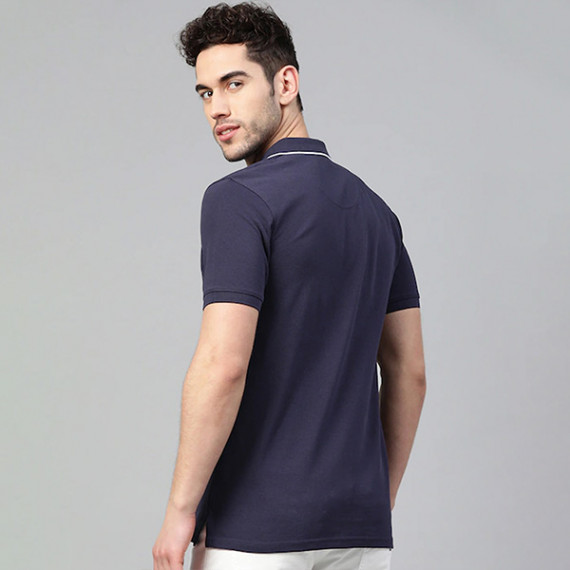 http://631760.leandytrade-hk.tech/products/men-navy-blue-solid-polo-collar-t-shirt